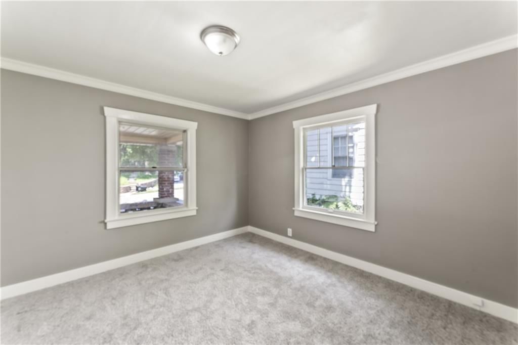 809 S Crysler Avenue — photo 26