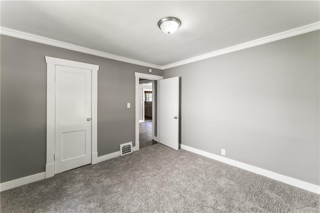 809 S Crysler Avenue — photo 28