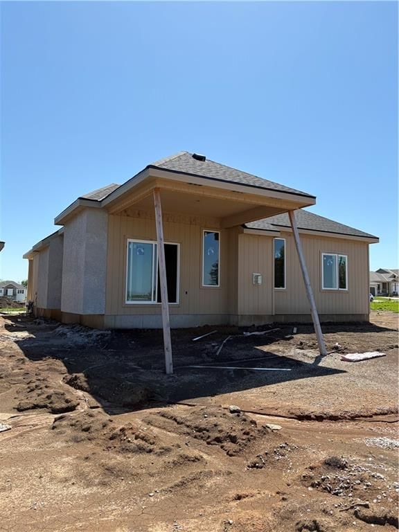 15302 W 161st Street — photo 2