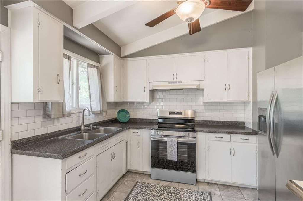 6923 NW Coronado Street — photo 7
