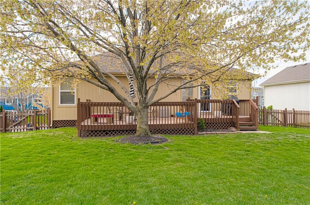 8930 NE 116th Street — photo 32