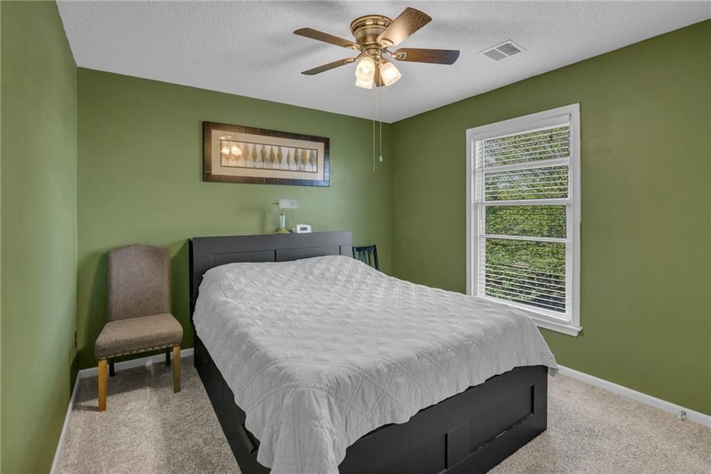 2646 W Mulberry Street — photo 30