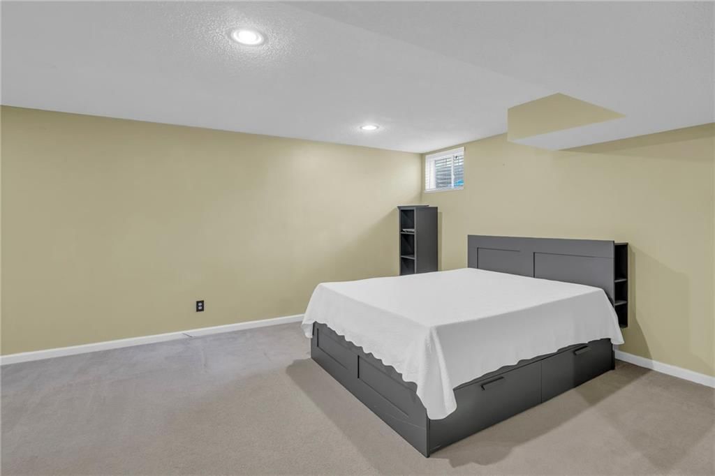 2646 W Mulberry Street — photo 34