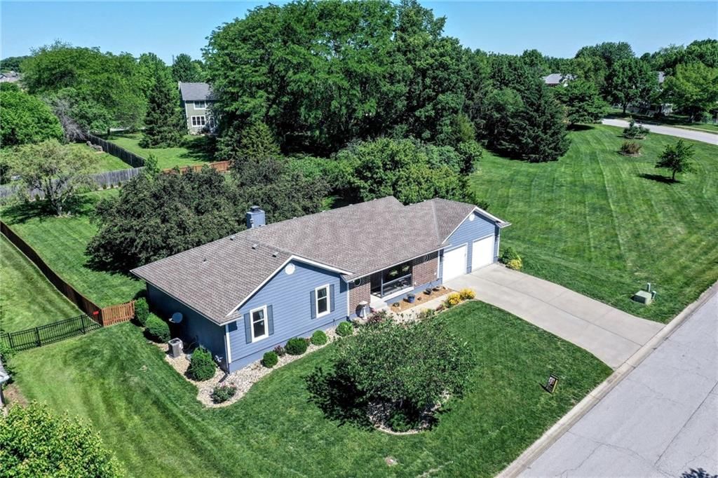 1919 Valley View N/A — photo 5