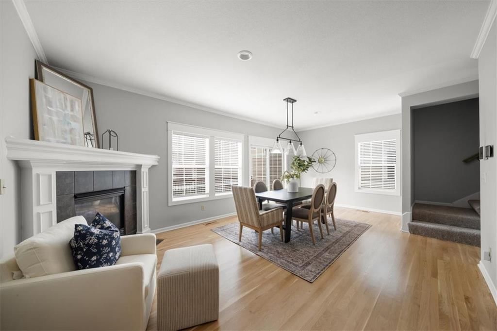 2906 Howell Street — photo 7
