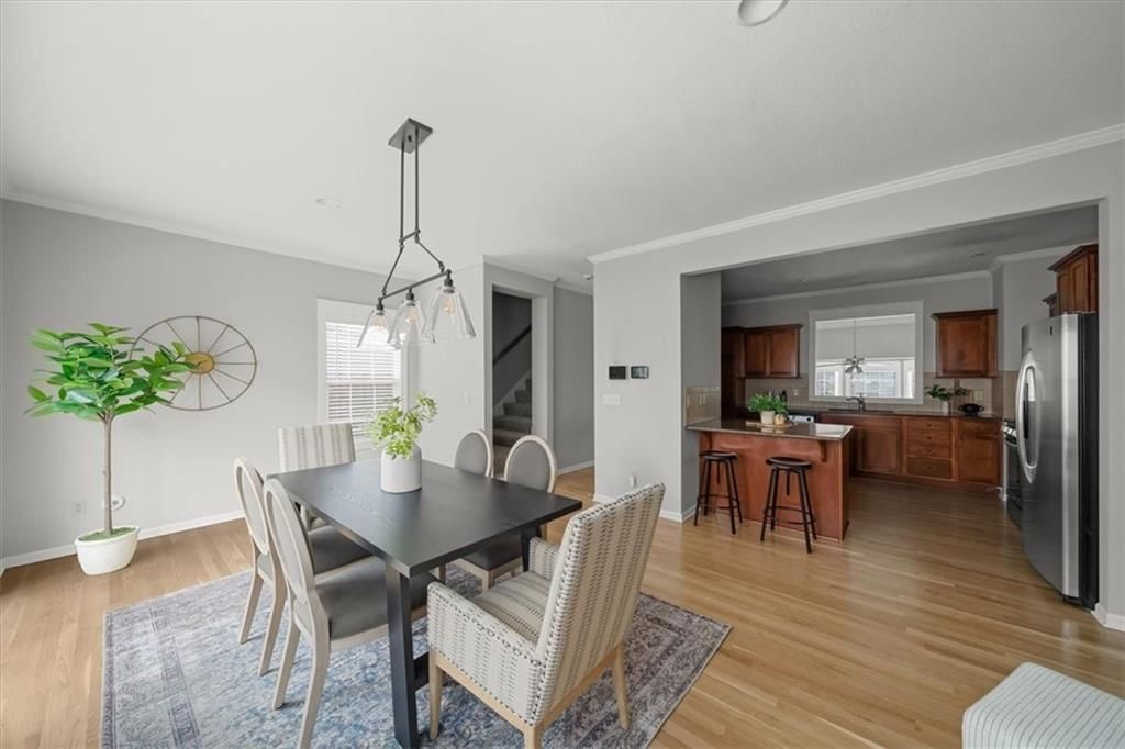 2906 Howell Street — photo 11