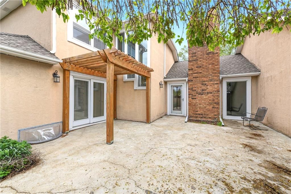 9738 Nieman Place — photo 30