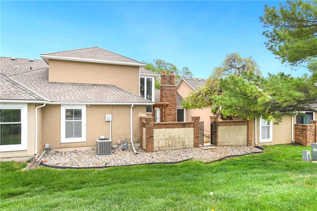 9738 Nieman Place — photo 31