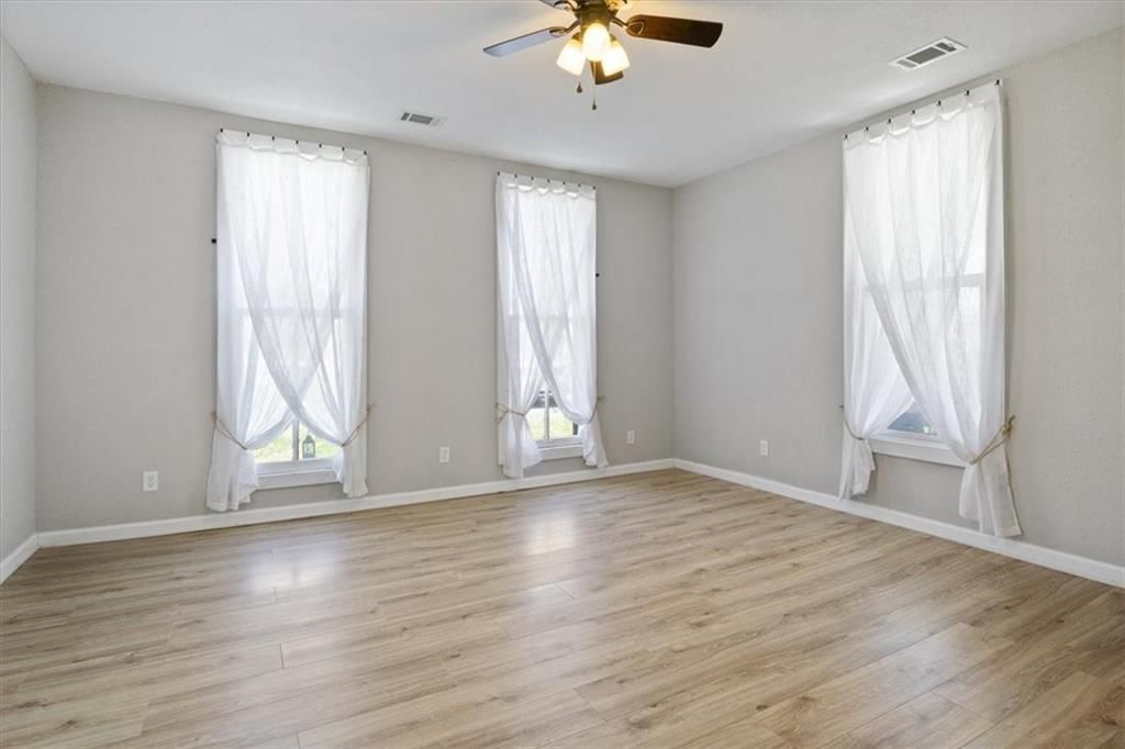 513 W Jefferson Street — photo 16