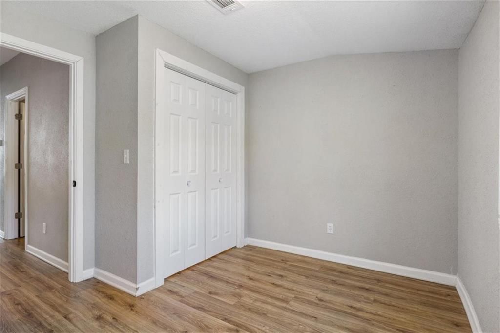 513 W Jefferson Street — photo 20