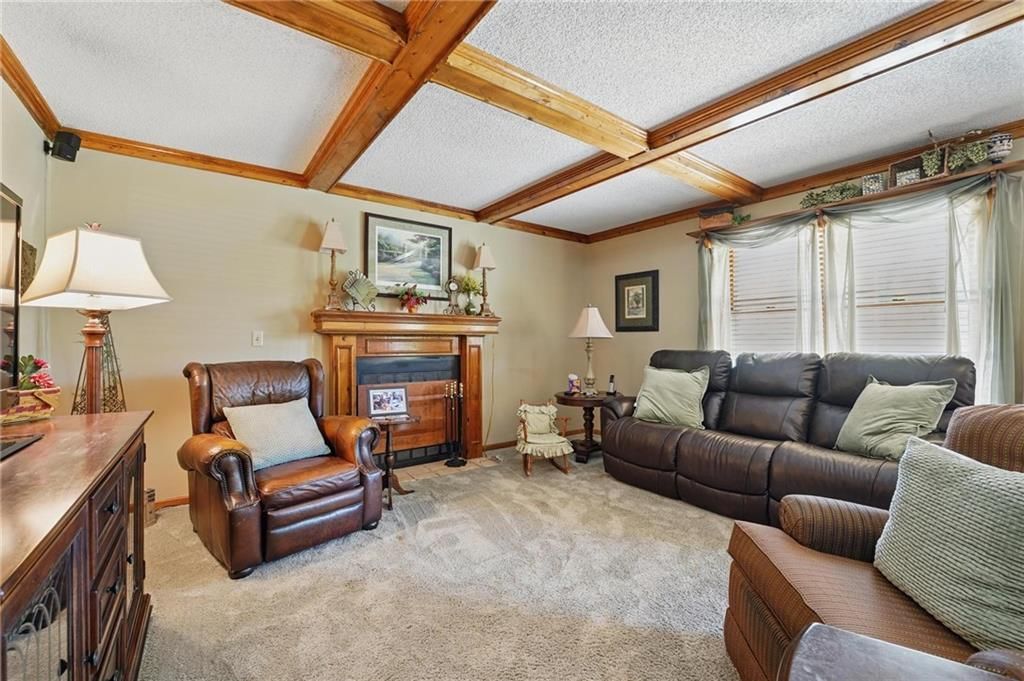 18321 Crestview Drive — photo 5