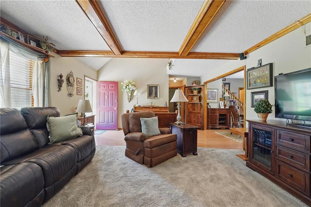 18321 Crestview Drive — photo 7