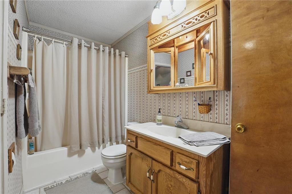 18321 Crestview Drive — photo 12