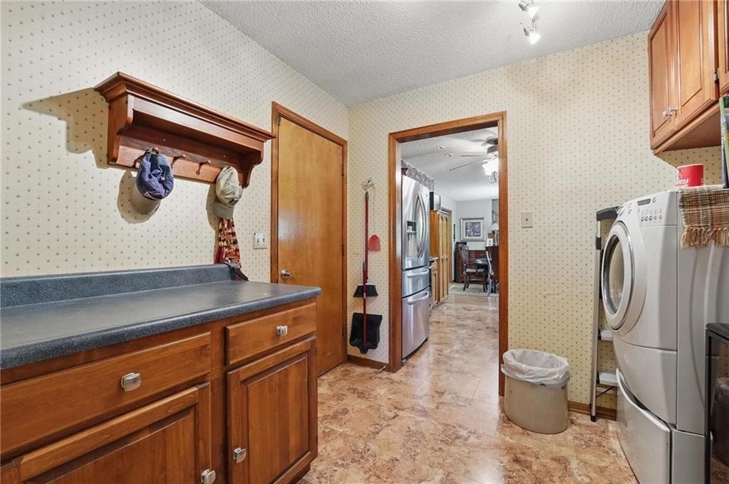 18321 Crestview Drive — photo 19