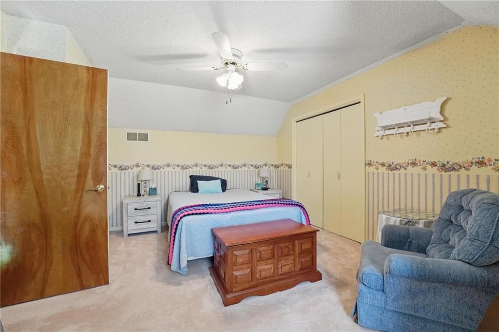 18321 Crestview Drive — photo 30