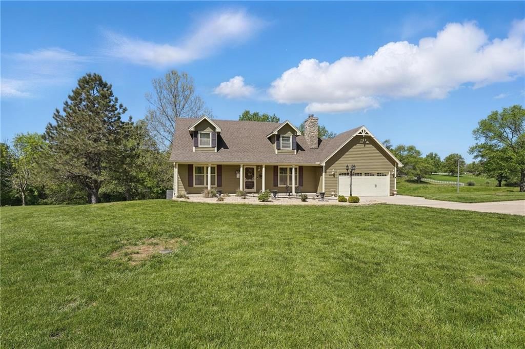 18321 Crestview Drive — photo 32