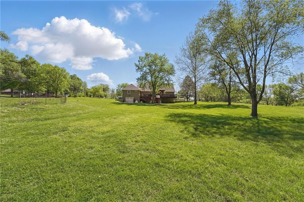 18321 Crestview Drive — photo 39