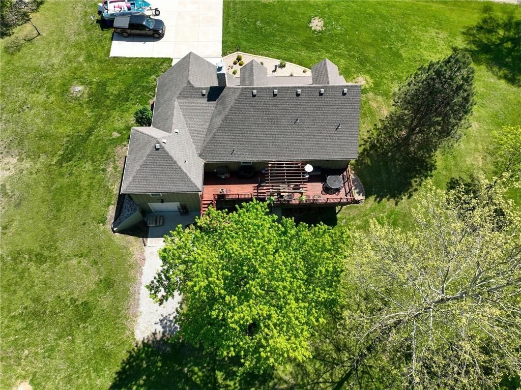 18321 Crestview Drive — photo 42