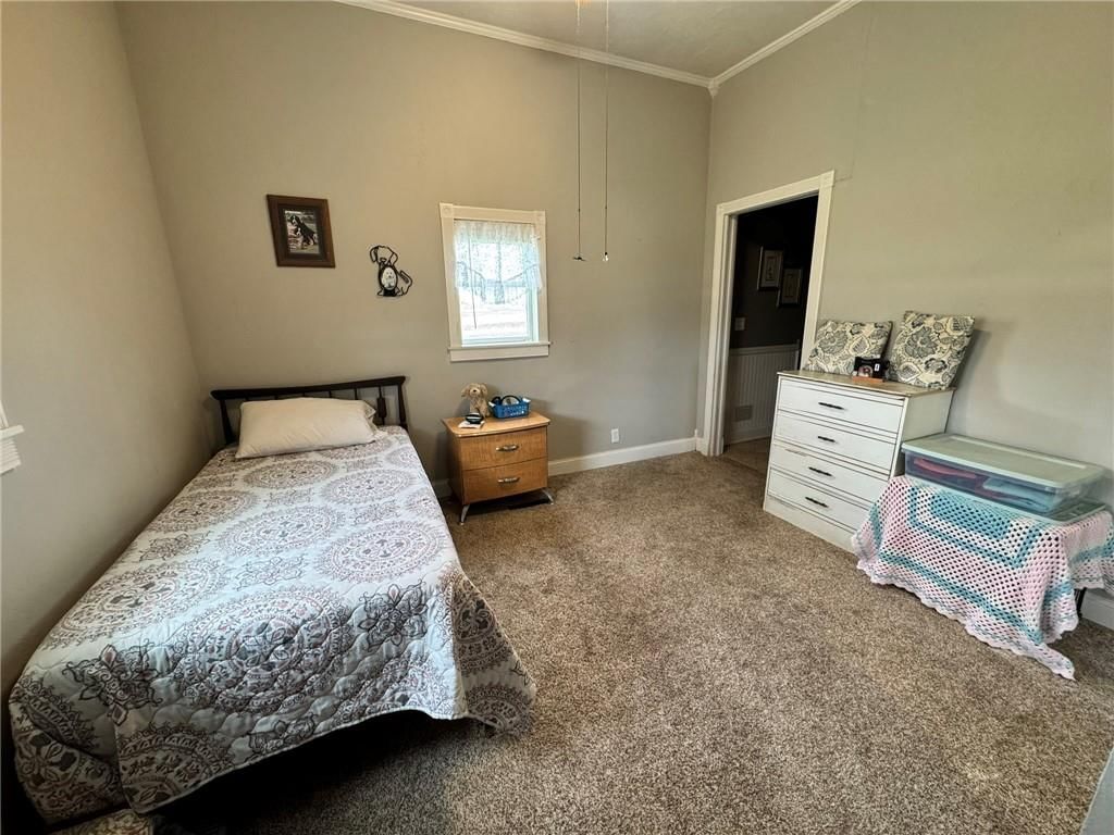 22497 Metcalf Road — photo 9