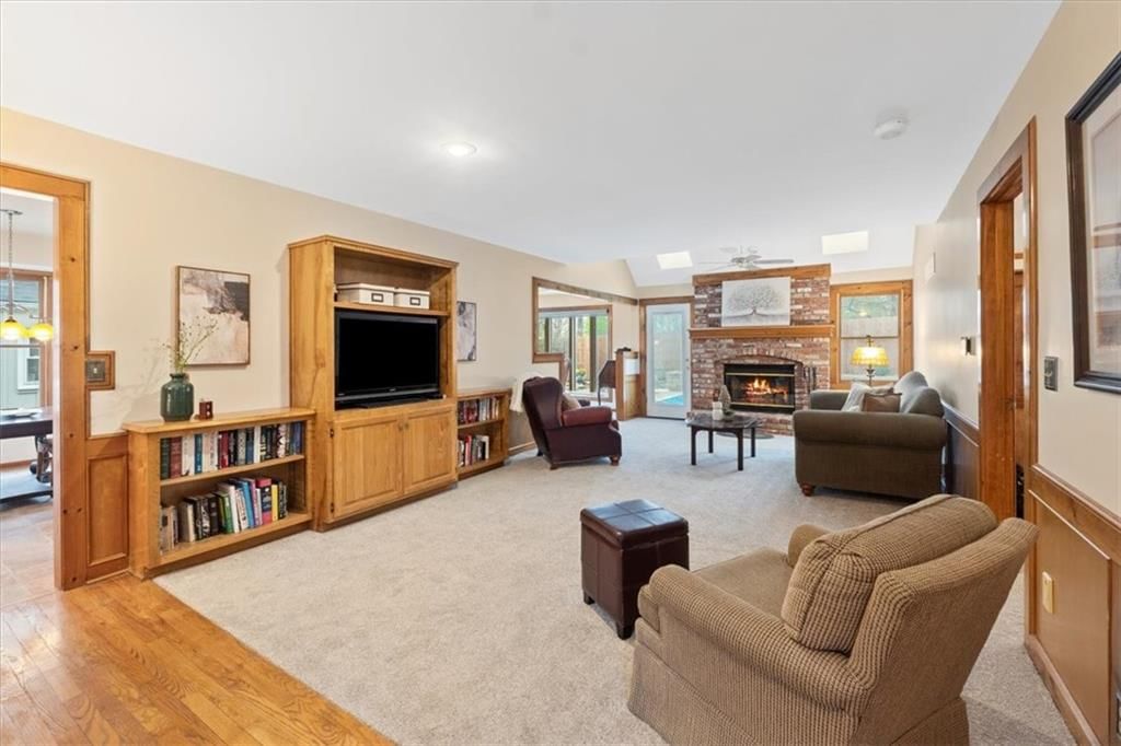 11441 Marty Street — photo 9