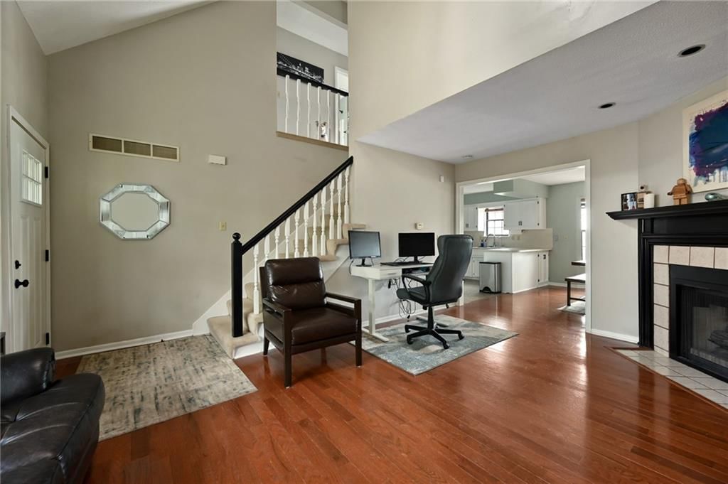 10624 W 115th Street — photo 7