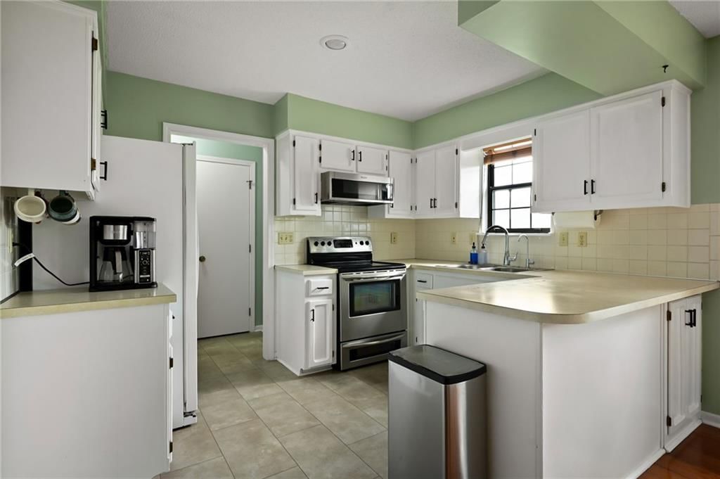 10624 W 115th Street — photo 11