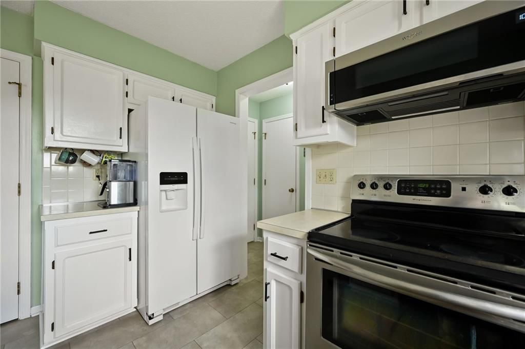 10624 W 115th Street — photo 13