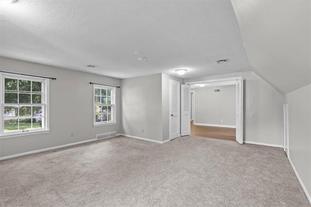 8308 W 61st Street — photo 12