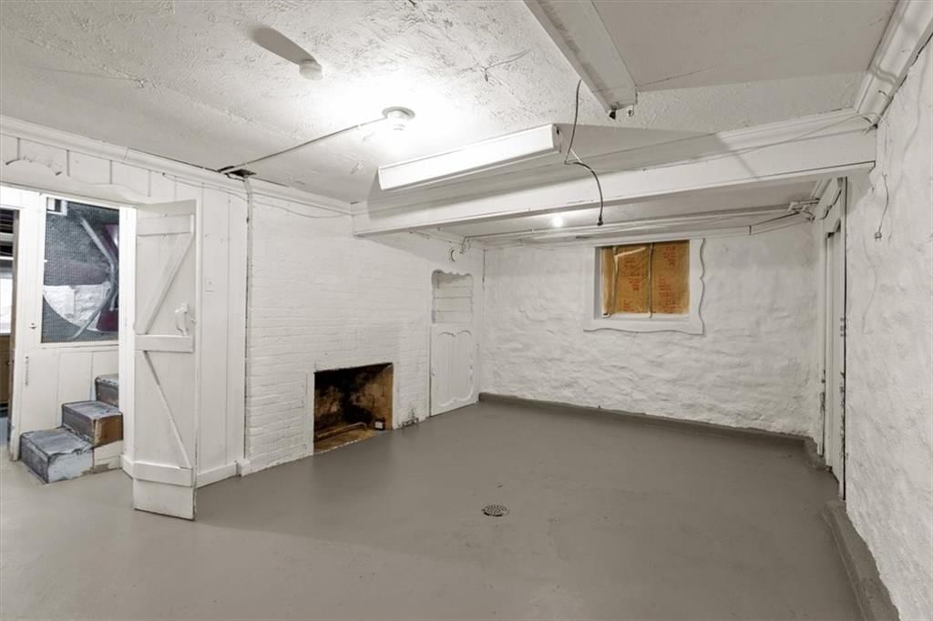 8308 W 61st Street — photo 21