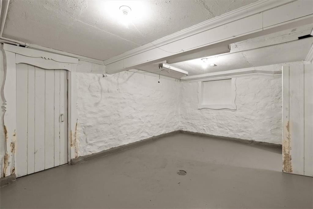 8308 W 61st Street — photo 22