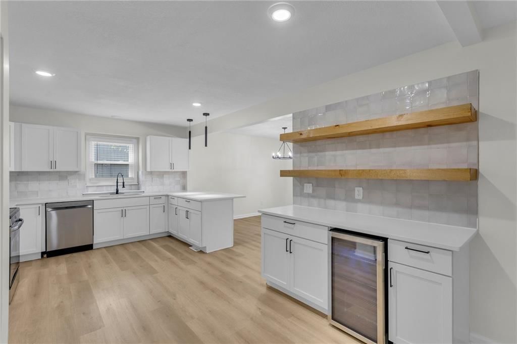 7761 Caenen Street — photo 9