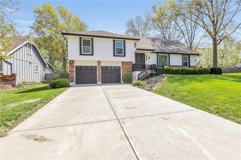 7761 Caenen Street — photo 39
