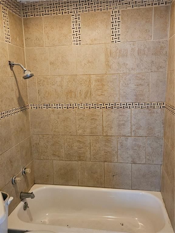 4410 Myrtle Avenue — photo 6