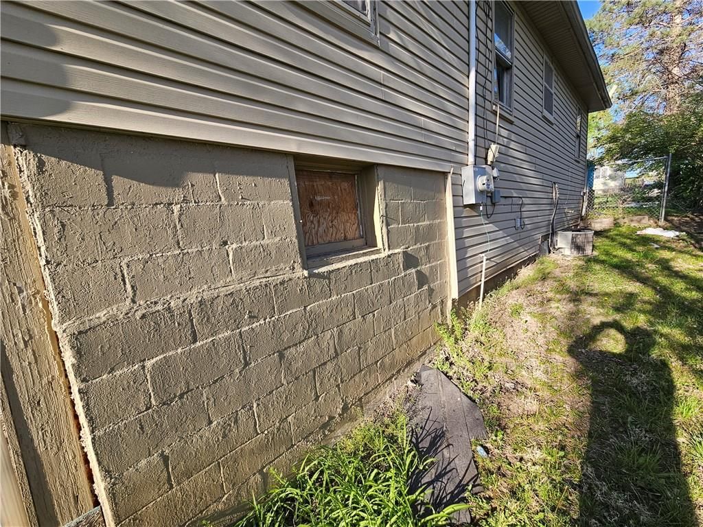 4410 Myrtle Avenue — photo 10