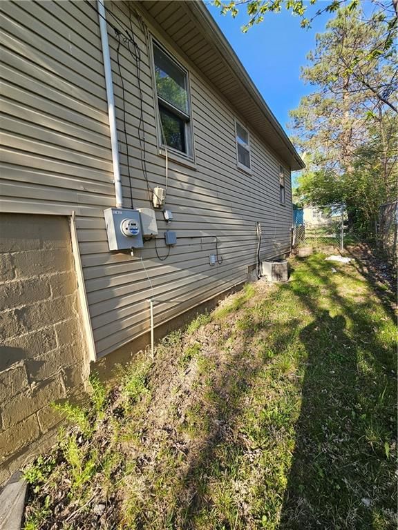 4410 Myrtle Avenue — photo 11