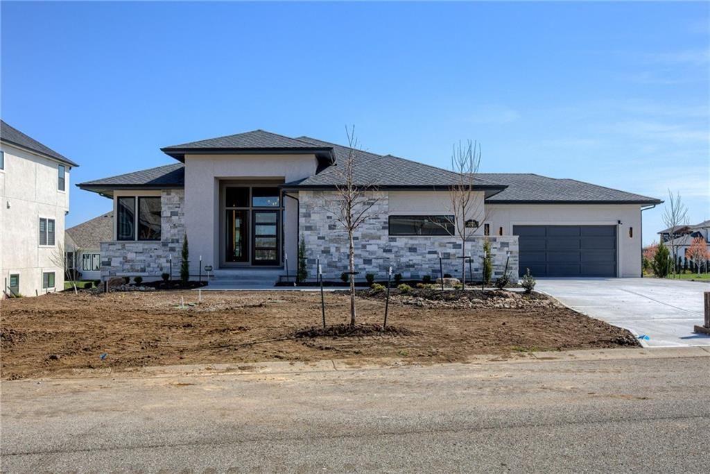 13610 Granada Drive, Leawood, KS