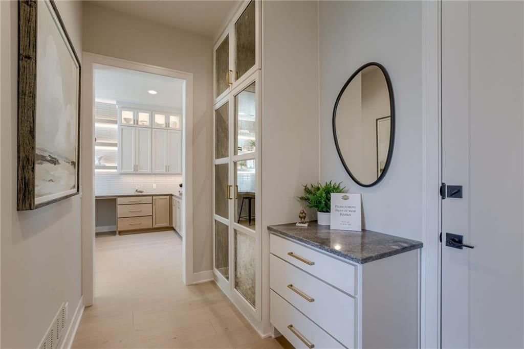 Butler's pantry at 13610 Granada Drive, Leawood, KS 66224