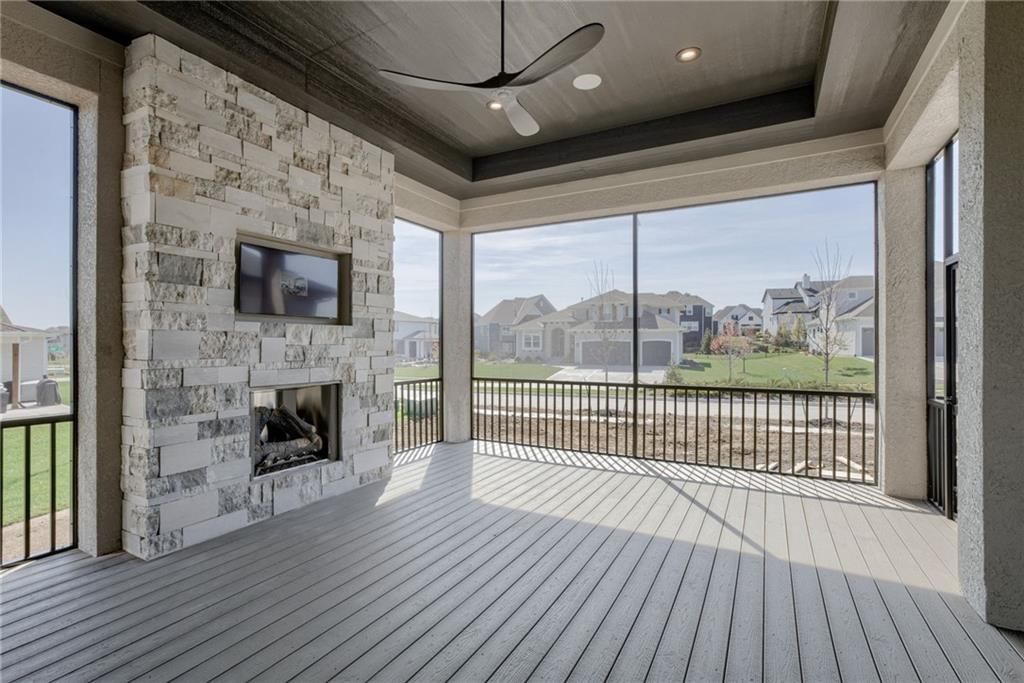 Home gym at 13610 Granada Drive, Leawood, KS 66224