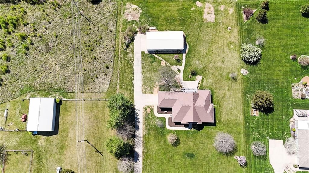 1800 SW Cemetery Road — photo 5
