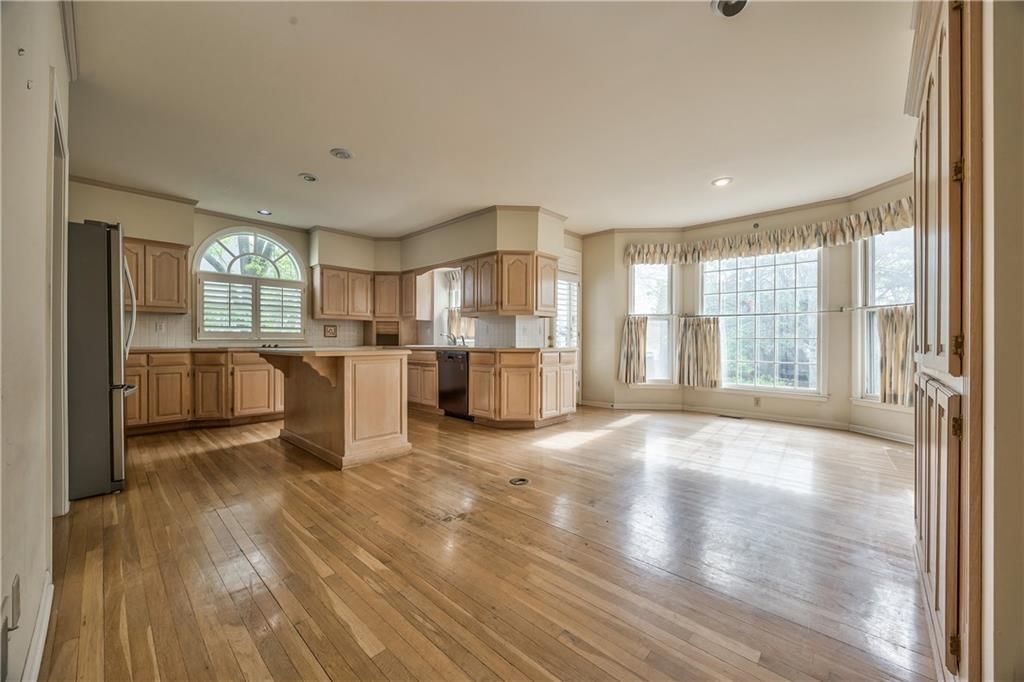 12301 Birch Street — photo 11