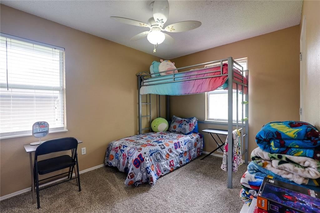 2202 SE Park Avenue — photo 15
