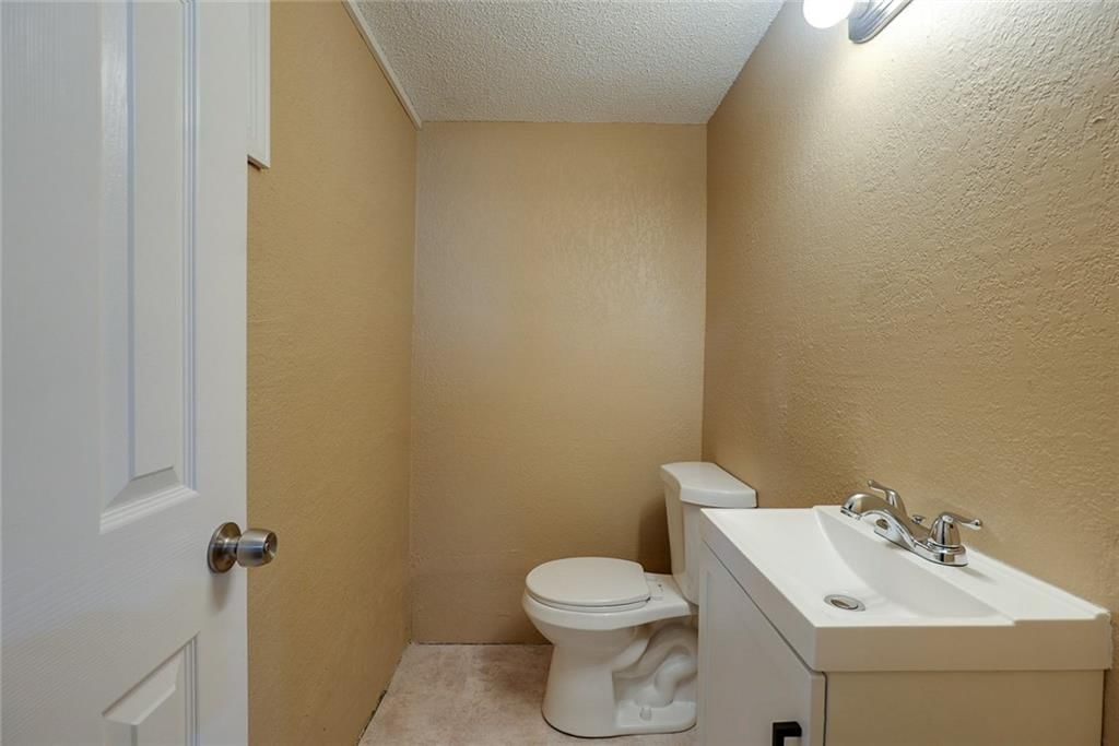 2202 SE Park Avenue — photo 27