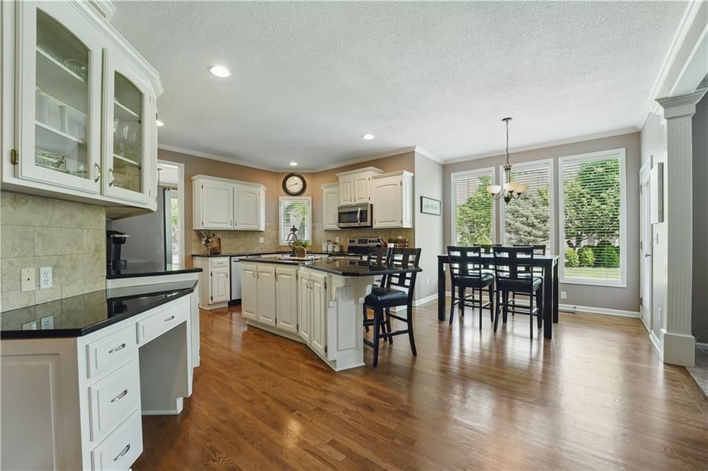 14221 Rosehill Street — photo 7