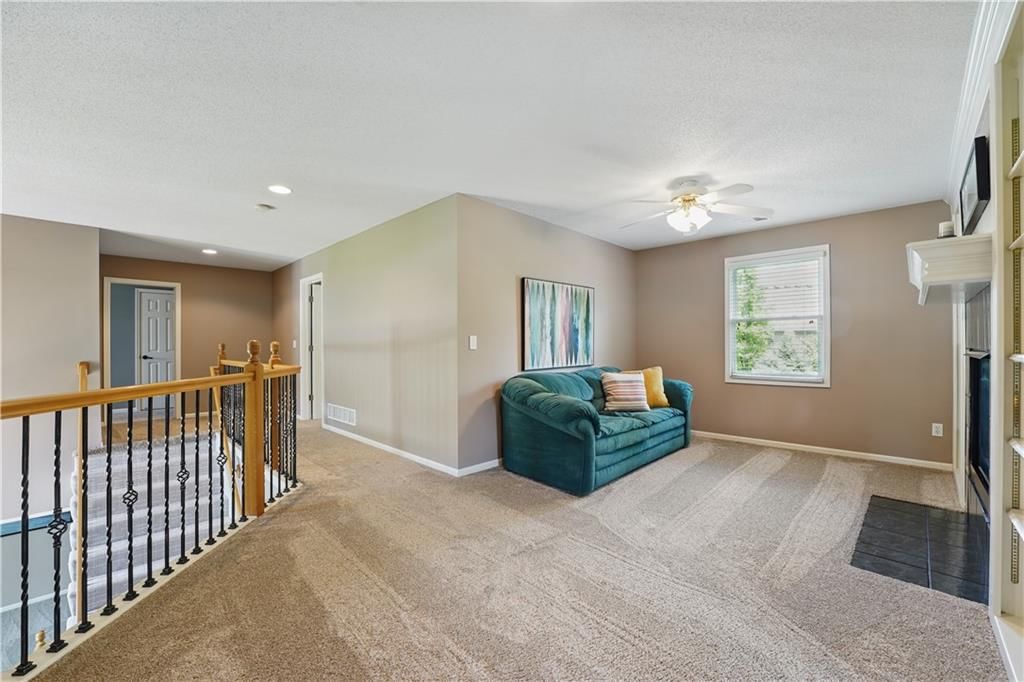 14221 Rosehill Street — photo 20