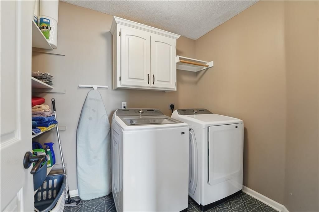 14221 Rosehill Street — photo 30