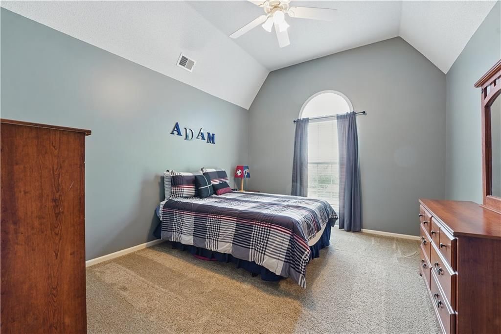 14221 Rosehill Street — photo 31
