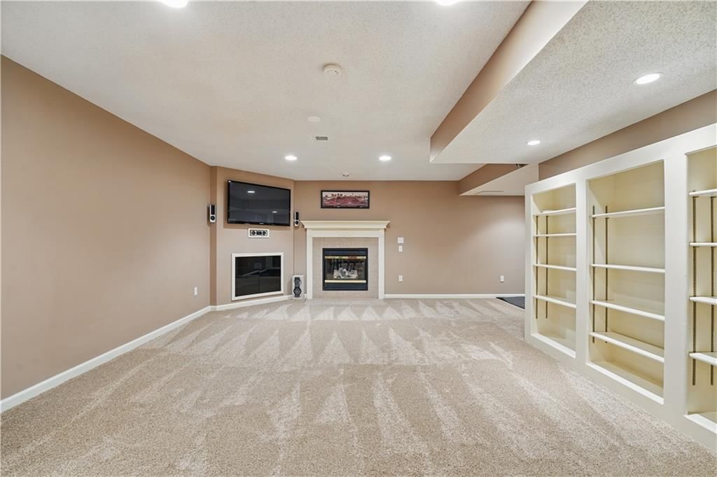 14221 Rosehill Street — photo 37