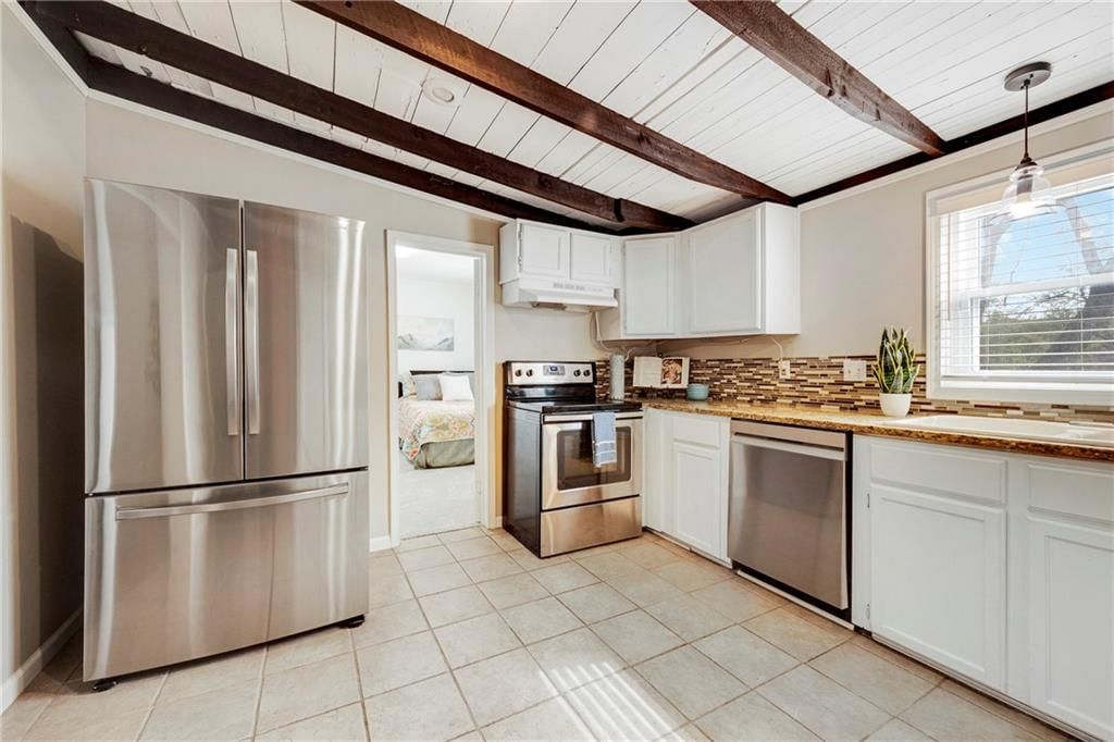 107 E Olive Street — photo 11