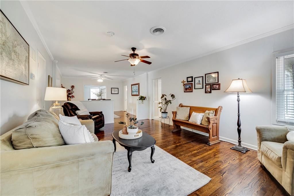 107 E Olive Street — photo 16