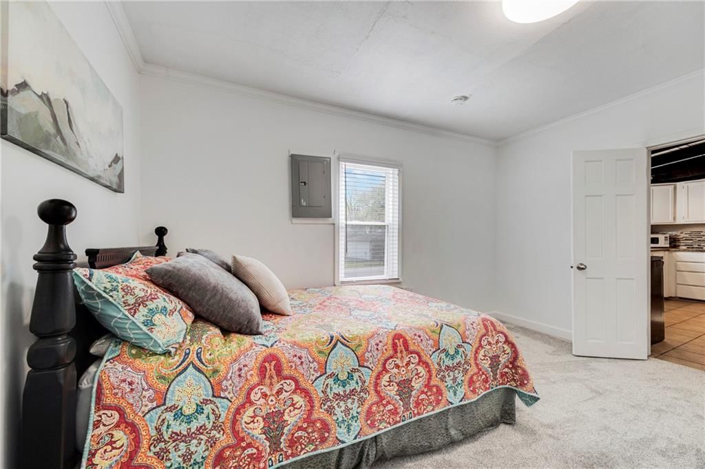 107 E Olive Street — photo 25